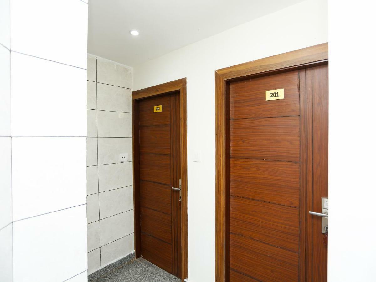 Oyo 35917 Vatika Heights 호텔 맥그로드 간즈 외부 사진